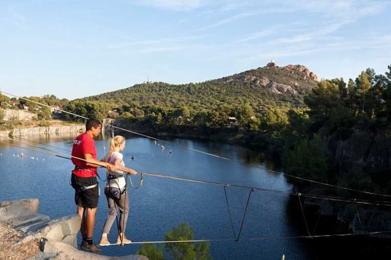 Hotel De L'Esterel Pierre & Vacances Saint-Raphaël Dış mekan fotoğraf