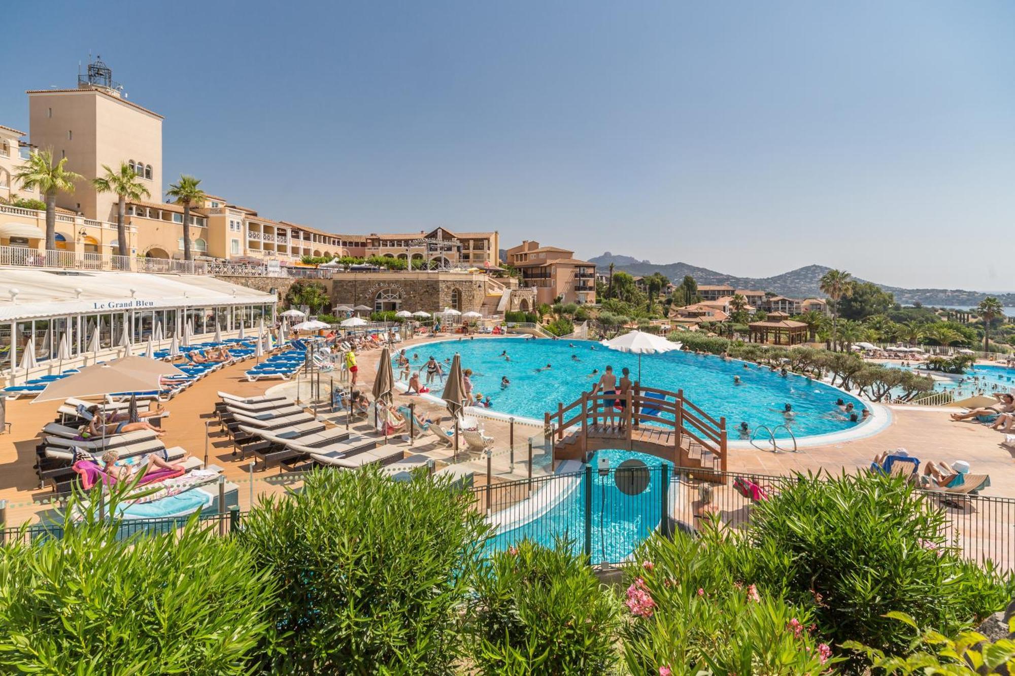 Hotel De L'Esterel Pierre & Vacances Saint-Raphaël Dış mekan fotoğraf