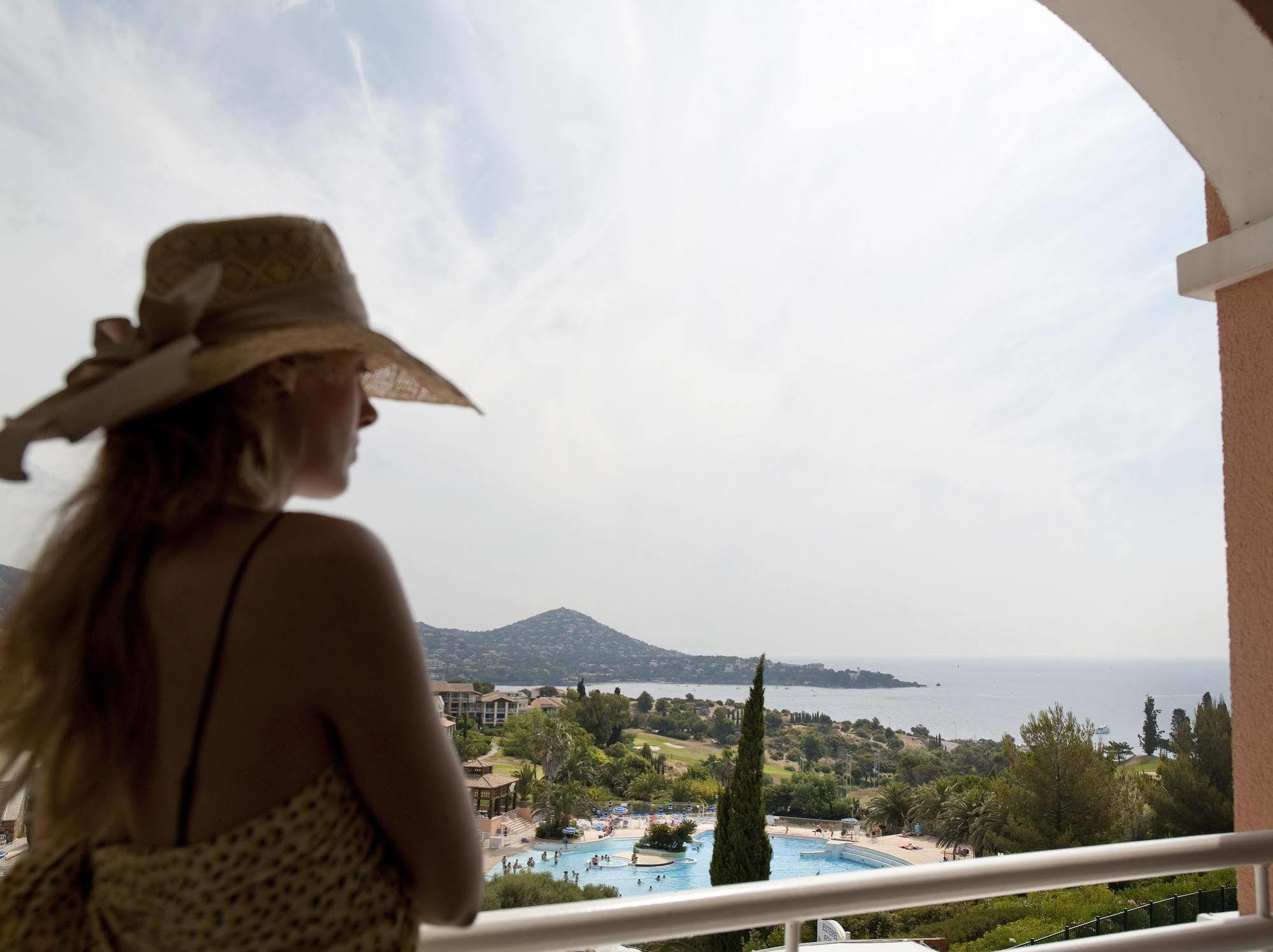 Hotel De L'Esterel Pierre & Vacances Saint-Raphaël Dış mekan fotoğraf